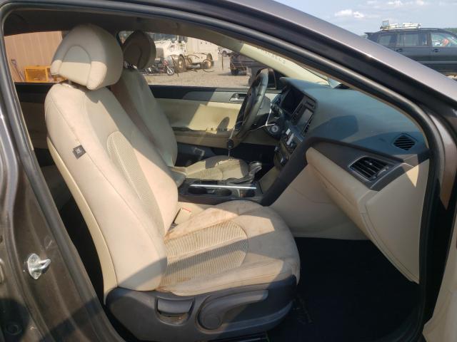 Photo 4 VIN: 5NPE24AF7GH399027 - HYUNDAI SONATA SE 