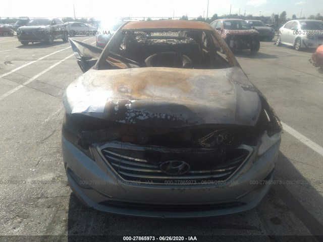 Photo 5 VIN: 5NPE24AF7GH403559 - HYUNDAI SONATA 