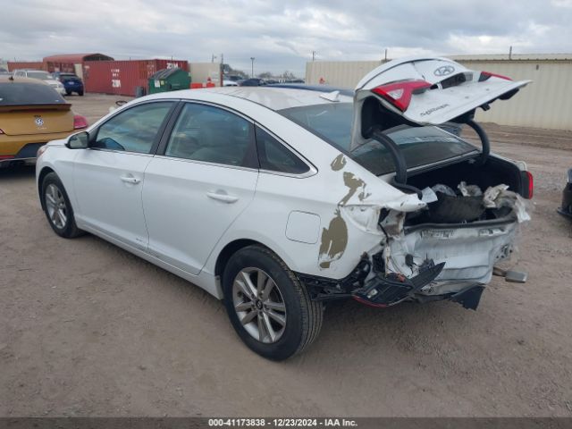 Photo 2 VIN: 5NPE24AF7GH404579 - HYUNDAI SONATA 