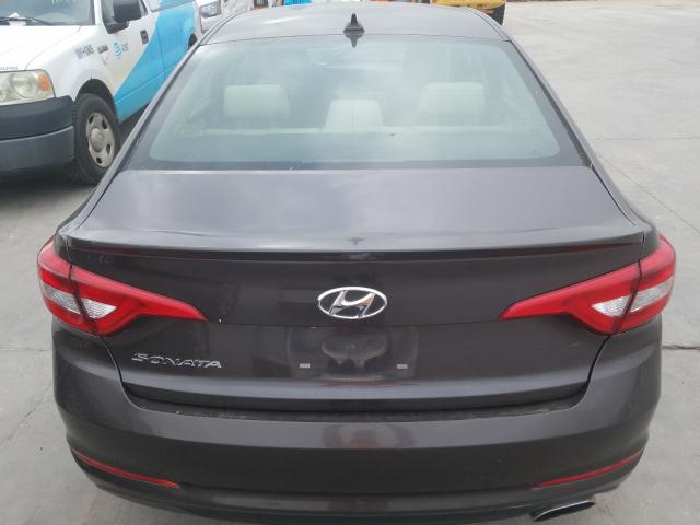 Photo 8 VIN: 5NPE24AF7GH410334 - HYUNDAI SONATA SE 