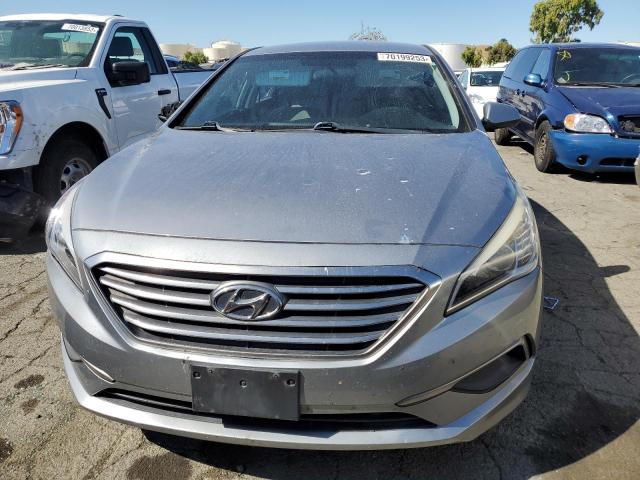 Photo 4 VIN: 5NPE24AF7GH417767 - HYUNDAI SONATA 