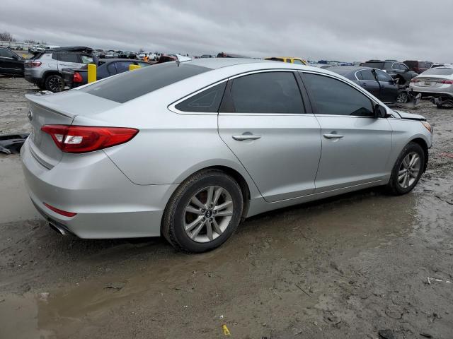 Photo 2 VIN: 5NPE24AF7GH422452 - HYUNDAI SONATA 