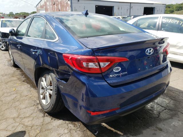 Photo 2 VIN: 5NPE24AF7GH433256 - HYUNDAI SONATA SE 