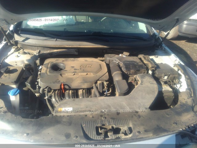 Photo 9 VIN: 5NPE24AF7HH443268 - HYUNDAI SONATA 