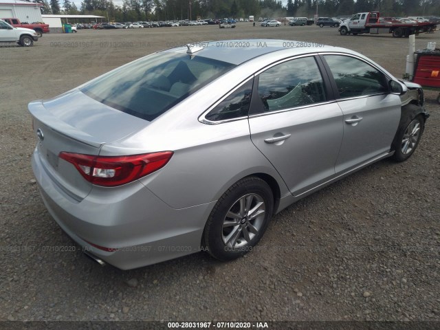 Photo 3 VIN: 5NPE24AF7HH456585 - HYUNDAI SONATA 