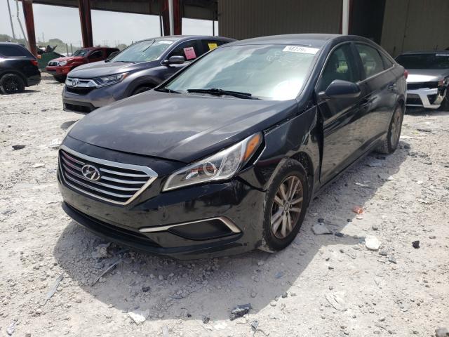 Photo 8 VIN: 5NPE24AF7HH457140 - HYUNDAI SONATA SE 