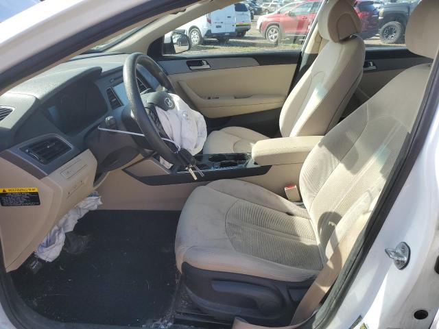 Photo 6 VIN: 5NPE24AF7HH469627 - HYUNDAI SONATA 