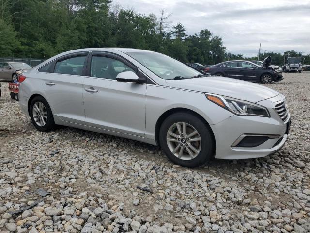 Photo 3 VIN: 5NPE24AF7HH470440 - HYUNDAI SONATA SE 