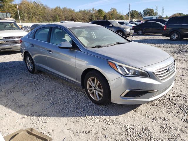 Photo 3 VIN: 5NPE24AF7HH471961 - HYUNDAI SONATA 