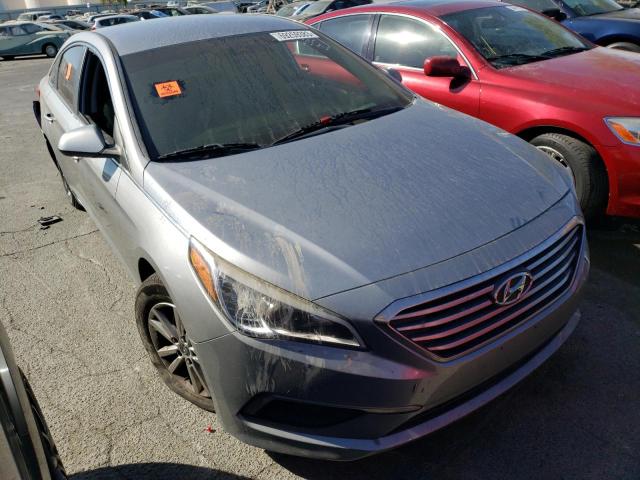 Photo 3 VIN: 5NPE24AF7HH476416 - HYUNDAI SONATA 