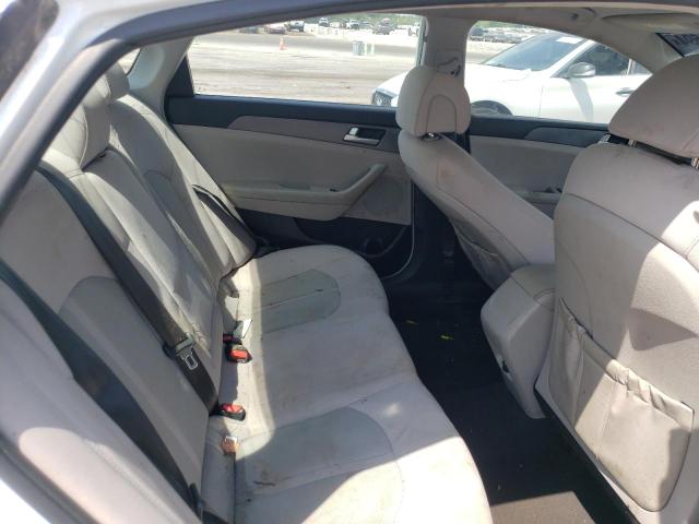 Photo 9 VIN: 5NPE24AF7HH509303 - HYUNDAI SONATA SE 