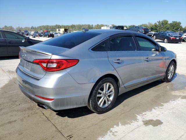 Photo 2 VIN: 5NPE24AF7HH516767 - HYUNDAI SONATA 