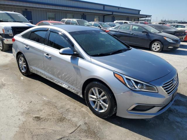 Photo 3 VIN: 5NPE24AF7HH516767 - HYUNDAI SONATA 