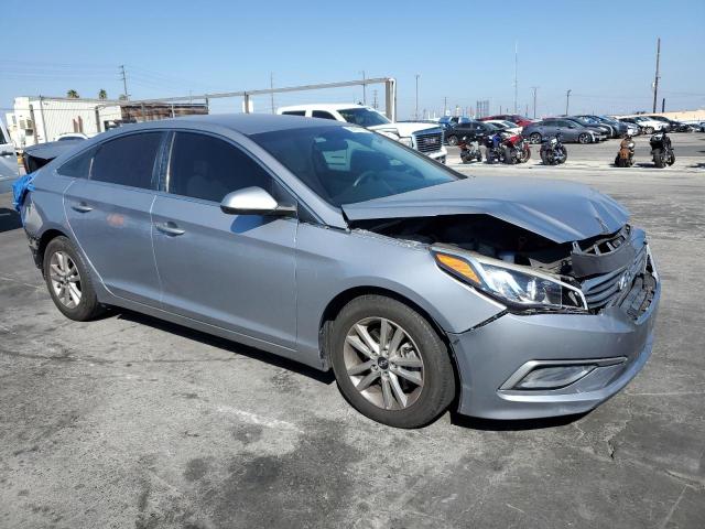 Photo 3 VIN: 5NPE24AF7HH516770 - HYUNDAI SONATA SE 