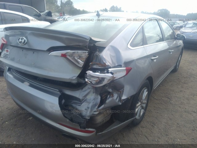 Photo 3 VIN: 5NPE24AF7HH520625 - HYUNDAI SONATA 