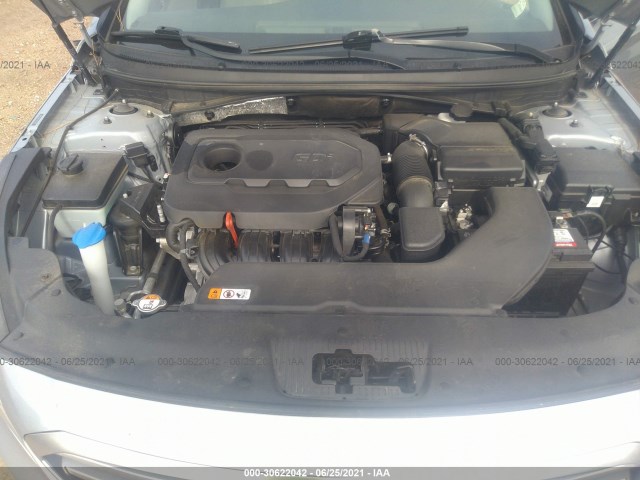 Photo 9 VIN: 5NPE24AF7HH520625 - HYUNDAI SONATA 