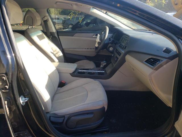 Photo 4 VIN: 5NPE24AF7HH523525 - HYUNDAI SONATA SE 