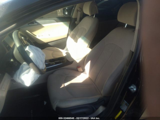 Photo 4 VIN: 5NPE24AF7HH524318 - HYUNDAI SONATA 