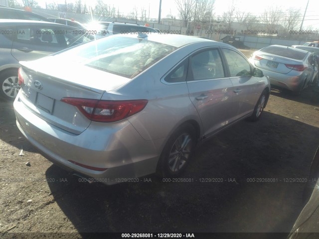 Photo 3 VIN: 5NPE24AF7HH534251 - HYUNDAI SONATA 