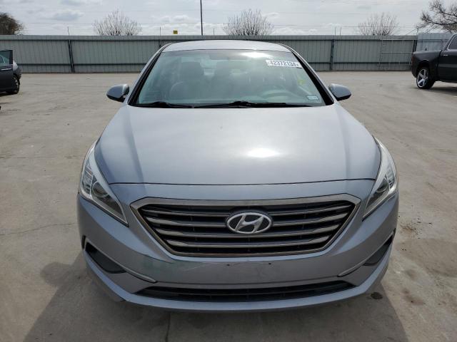 Photo 4 VIN: 5NPE24AF7HH541748 - HYUNDAI SONATA 