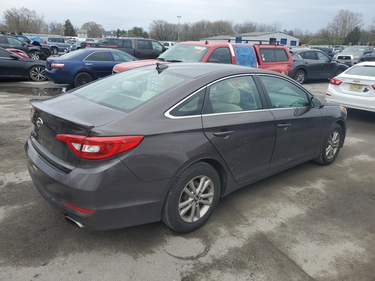 Photo 2 VIN: 5NPE24AF7HH544309 - HYUNDAI SONATA 