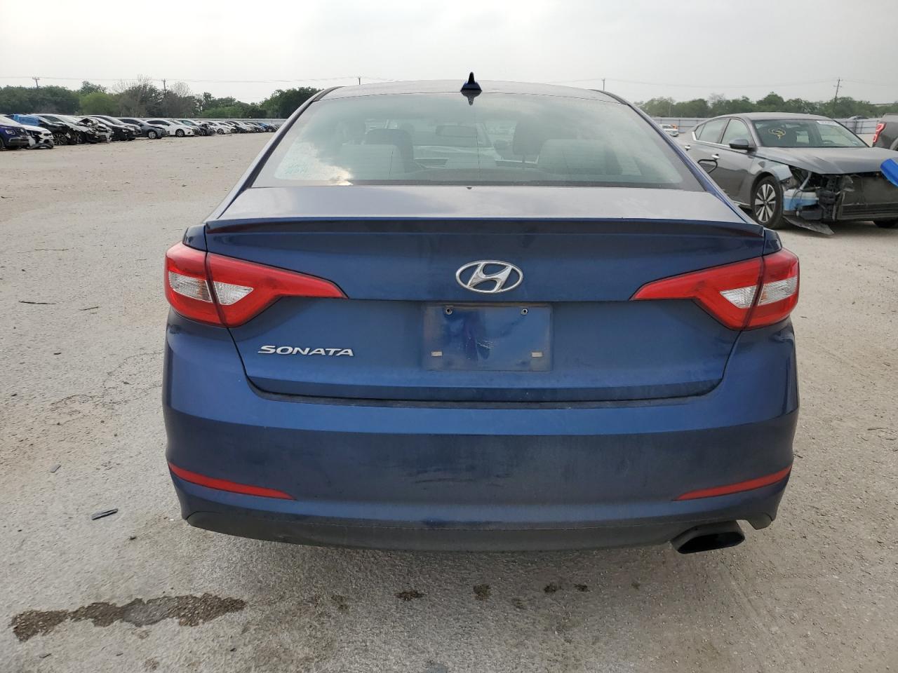 Photo 5 VIN: 5NPE24AF7HH546593 - HYUNDAI SONATA 