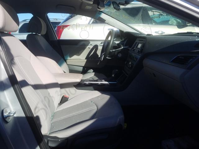 Photo 4 VIN: 5NPE24AF7HH557268 - HYUNDAI SONATA 