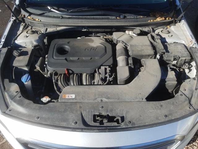 Photo 6 VIN: 5NPE24AF7HH557268 - HYUNDAI SONATA 