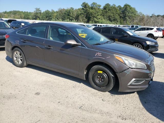 Photo 3 VIN: 5NPE24AF7HH557688 - HYUNDAI SONATA SE 