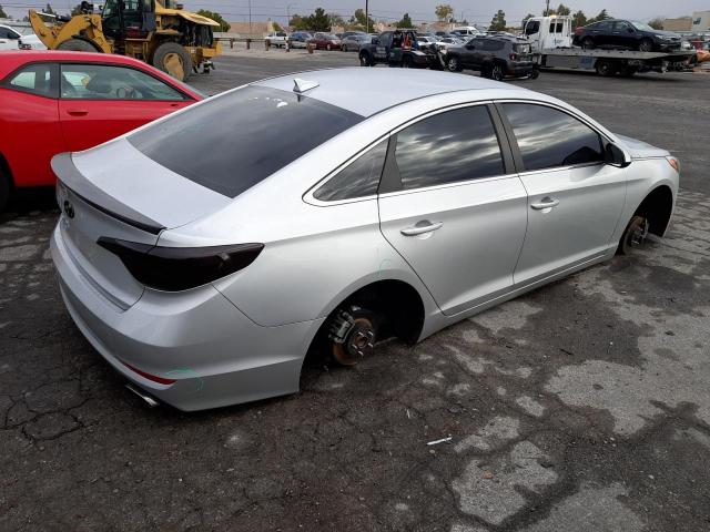 Photo 2 VIN: 5NPE24AF7HH564317 - HYUNDAI SONATA SE 