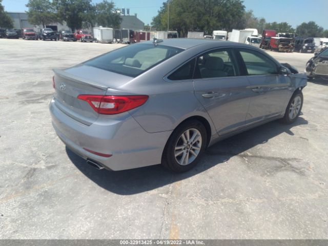 Photo 3 VIN: 5NPE24AF7HH564799 - HYUNDAI SONATA 