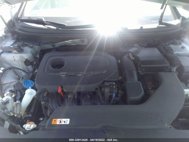 Photo 9 VIN: 5NPE24AF7HH564799 - HYUNDAI SONATA 