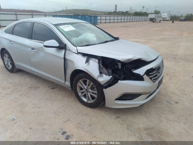 Photo 5 VIN: 5NPE24AF7HH565483 - HYUNDAI SONATA 