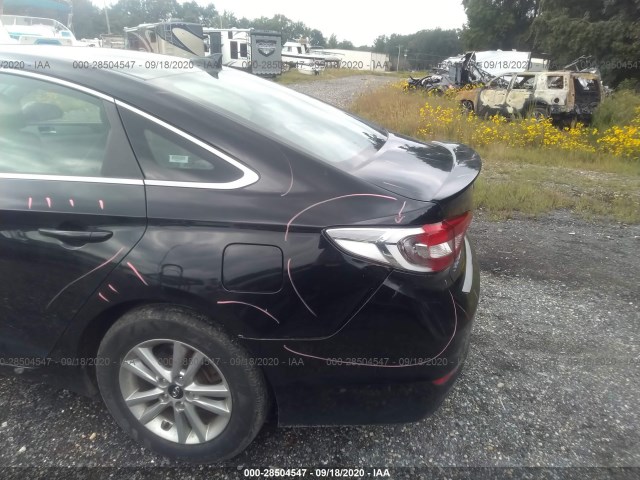 Photo 5 VIN: 5NPE24AF7HH567041 - HYUNDAI SONATA 