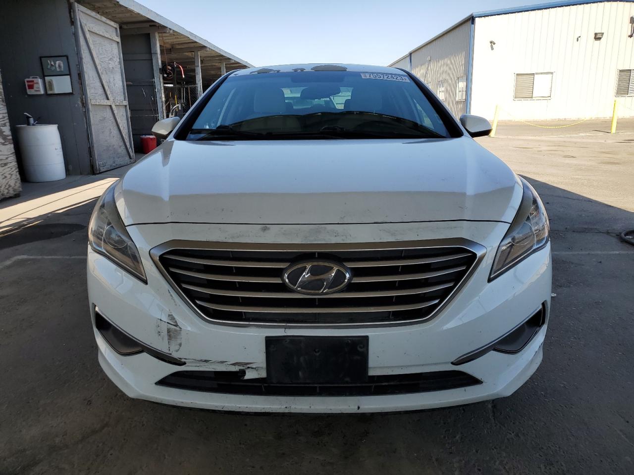 Photo 4 VIN: 5NPE24AF7HH569520 - HYUNDAI SONATA 