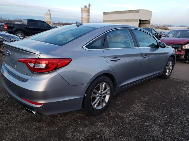 Photo 2 VIN: 5NPE24AF7HH572451 - HYUNDAI SONATA SE 