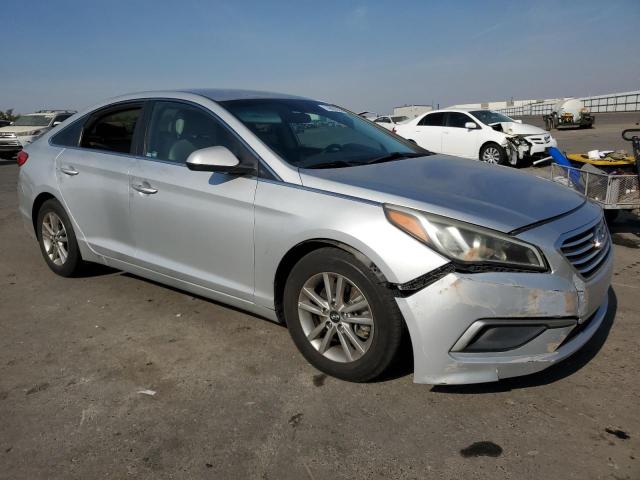 Photo 3 VIN: 5NPE24AF7HH573650 - HYUNDAI SONATA 