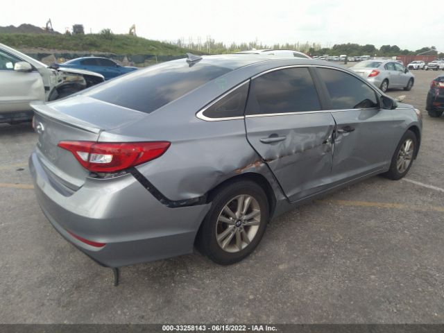 Photo 3 VIN: 5NPE24AF7HH575155 - HYUNDAI SONATA 