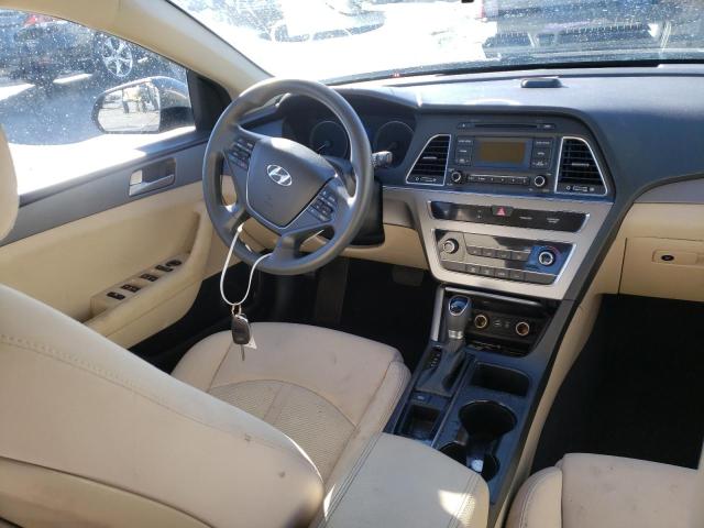 Photo 8 VIN: 5NPE24AF7HH575978 - HYUNDAI SONATA SE 