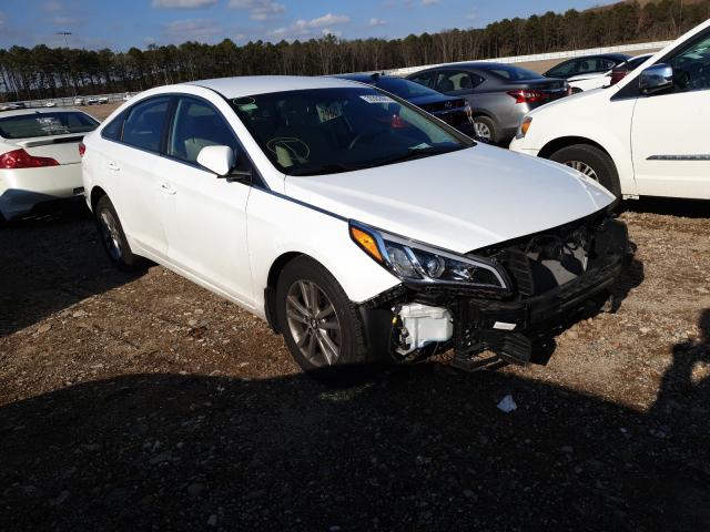 Photo 0 VIN: 5NPE24AF7HH581392 - HYUNDAI SONATA SE 