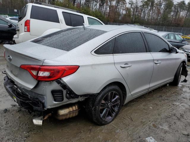 Photo 2 VIN: 5NPE24AF7HH592585 - HYUNDAI SONATA SE 