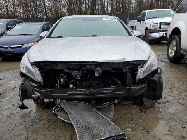 Photo 4 VIN: 5NPE24AF7HH592585 - HYUNDAI SONATA SE 