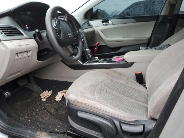 Photo 6 VIN: 5NPE24AF7HH592585 - HYUNDAI SONATA SE 