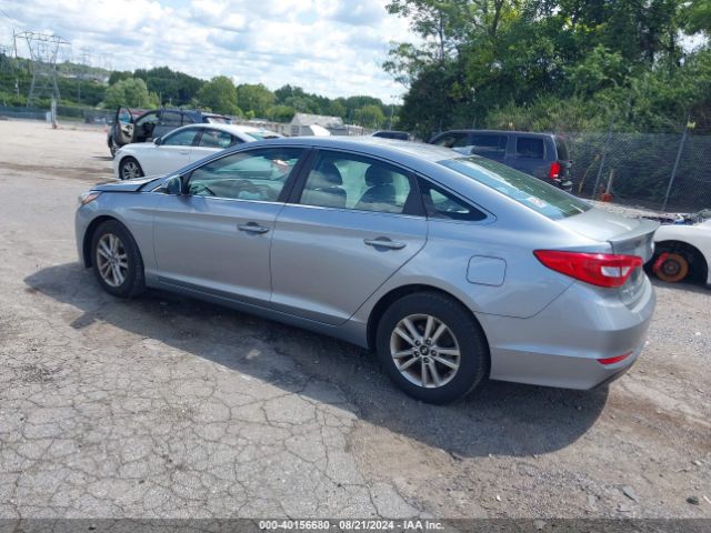 Photo 2 VIN: 5NPE24AF7HH594157 - HYUNDAI SONATA 