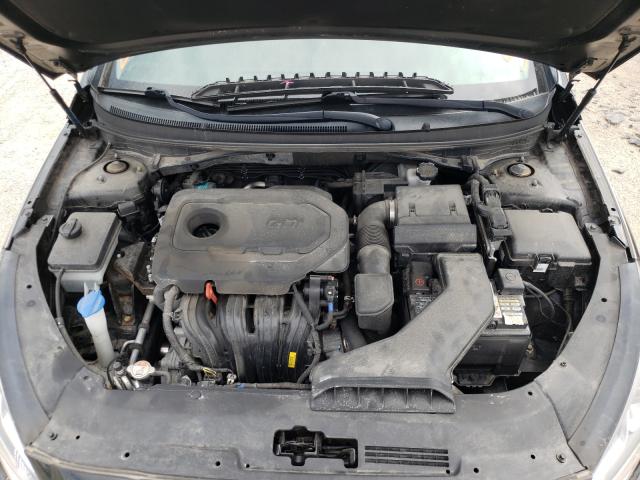 Photo 6 VIN: 5NPE24AF7JH598909 - HYUNDAI SONATA SE 