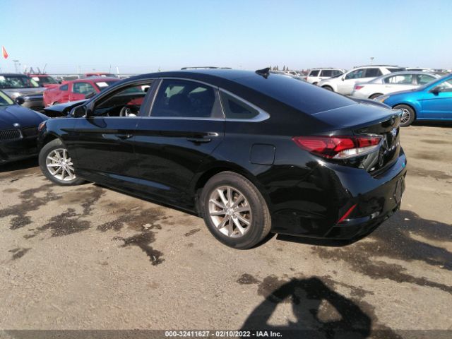 Photo 2 VIN: 5NPE24AF7JH607138 - HYUNDAI SONATA 