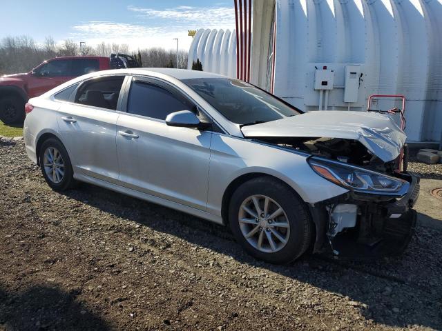 Photo 3 VIN: 5NPE24AF7JH618382 - HYUNDAI SONATA 