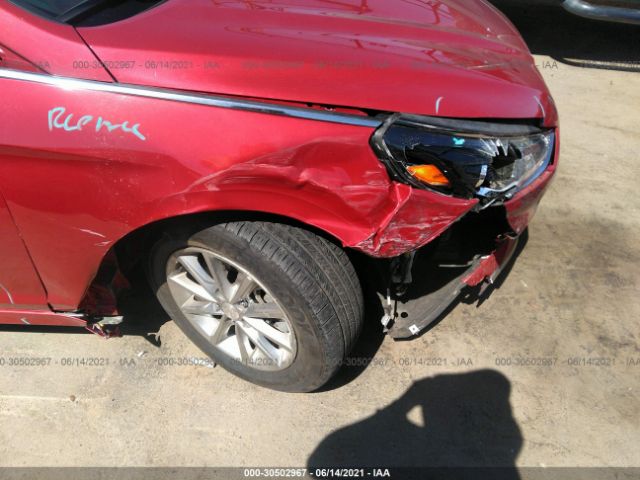 Photo 5 VIN: 5NPE24AF7JH621718 - HYUNDAI SONATA 