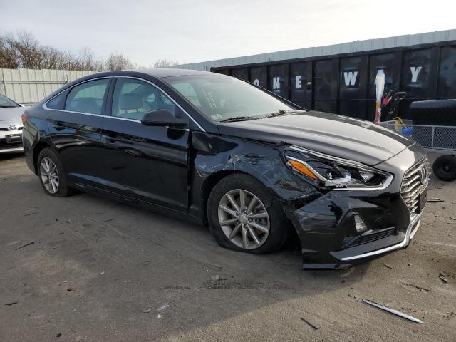 Photo 3 VIN: 5NPE24AF7JH668828 - HYUNDAI SONATA 