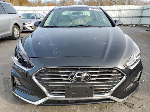 Photo 4 VIN: 5NPE24AF7JH668828 - HYUNDAI SONATA 